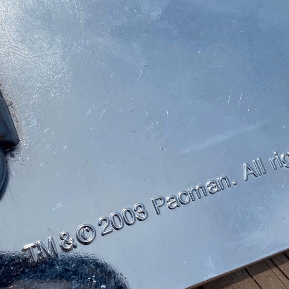 Pac-Man Belt Buckle - Picture 4 of 9